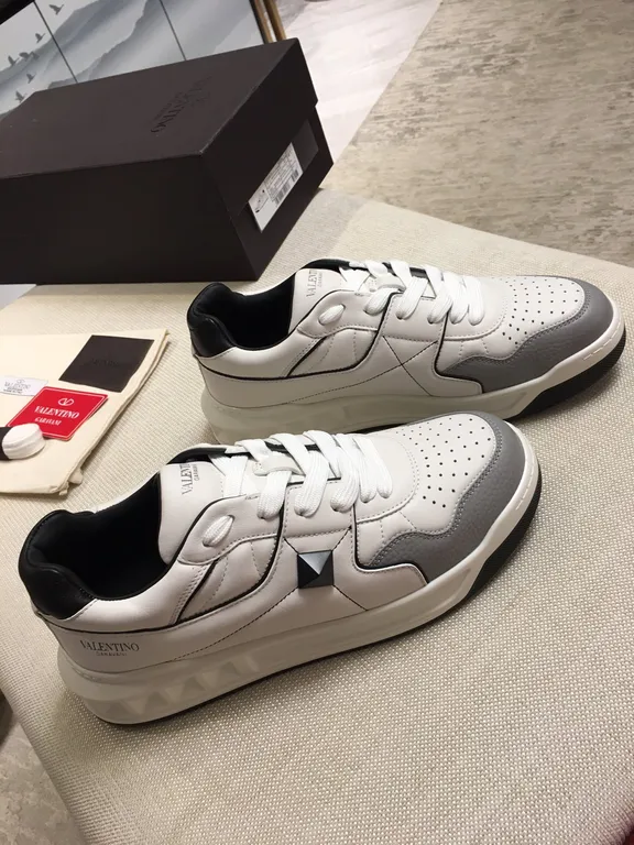 Valentino Shoe 